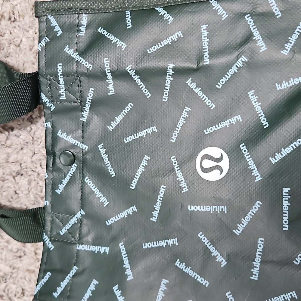 NBU Lululemon Dark Green Tote Bage - Picture 2 of 5